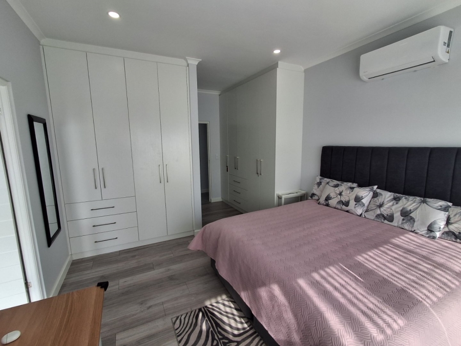 4 Bedroom Property for Sale in Sandown Western Cape
